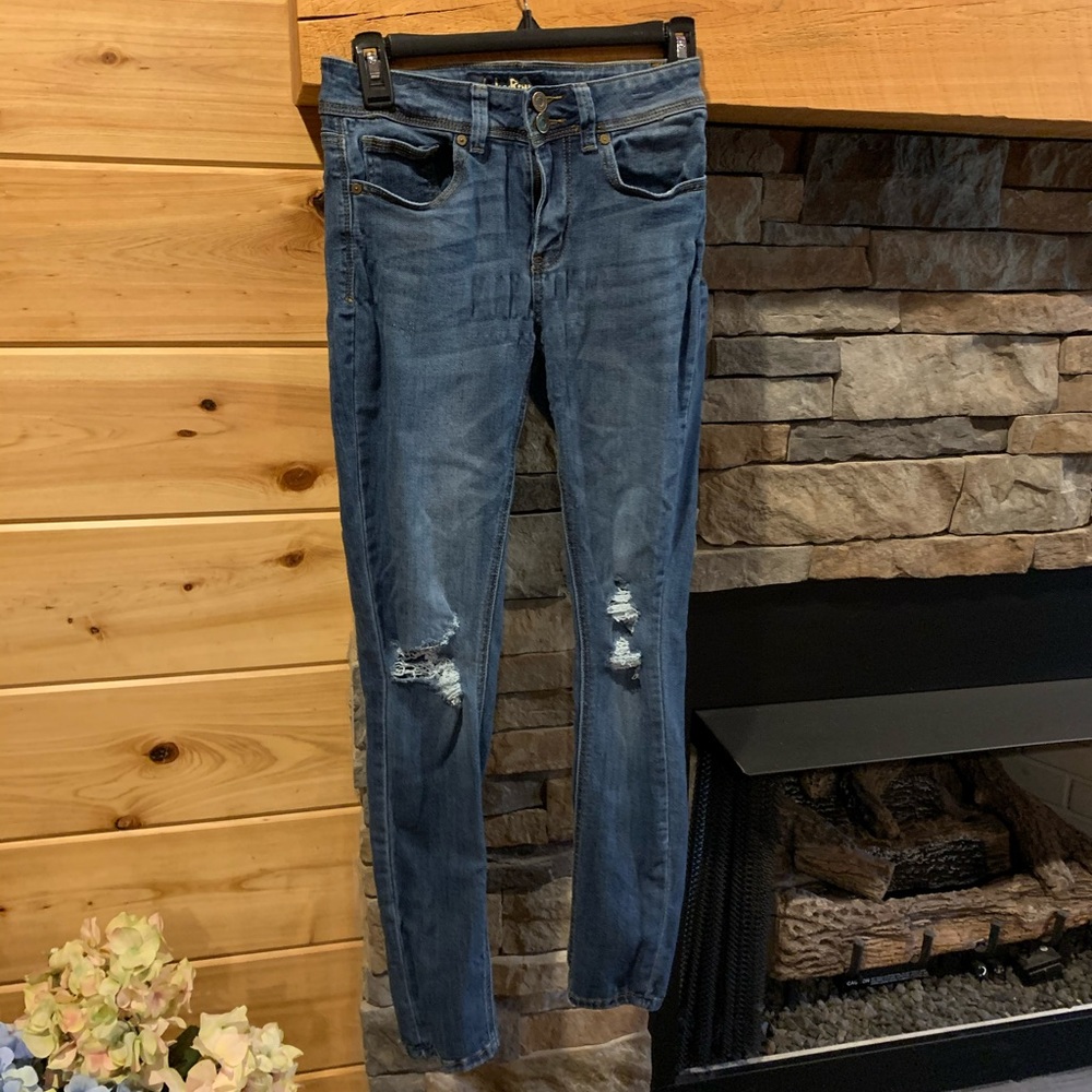 Jeans - Picture 3 of 4